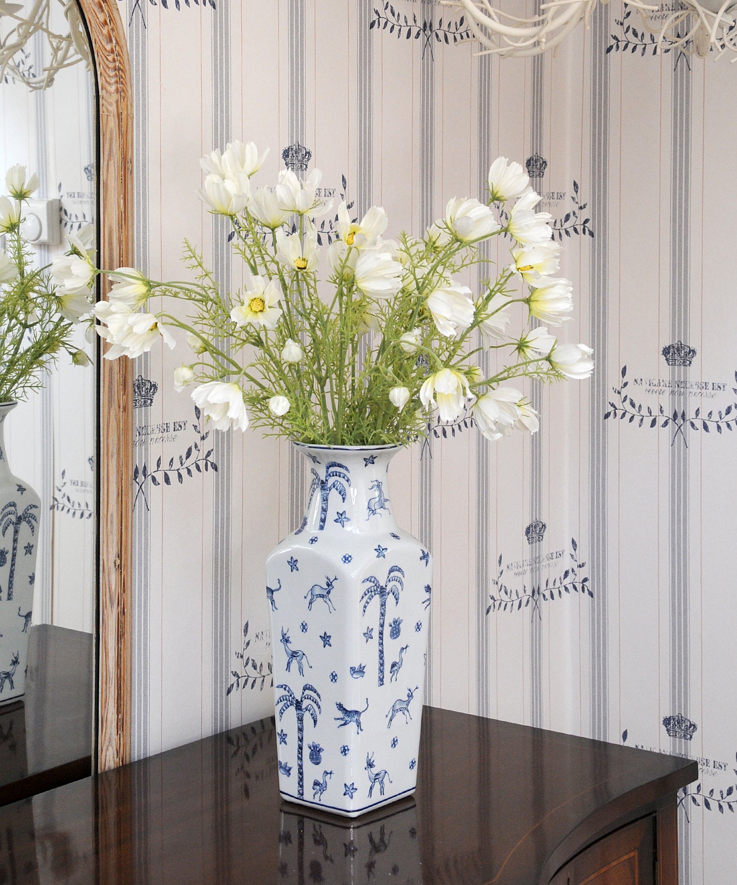 Eden Vase